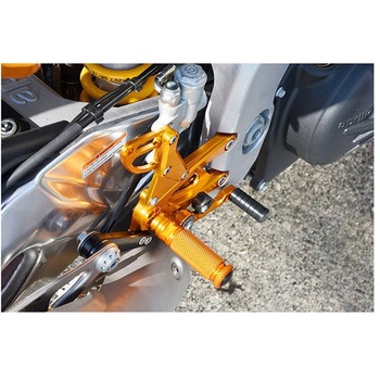 注文コード:00131298,00133976 バックステップキット - ベビーフェイス