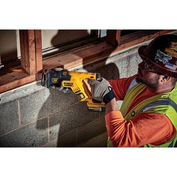 注文コード:02965546 18V コンパクトレシプロソー - DEWALT
