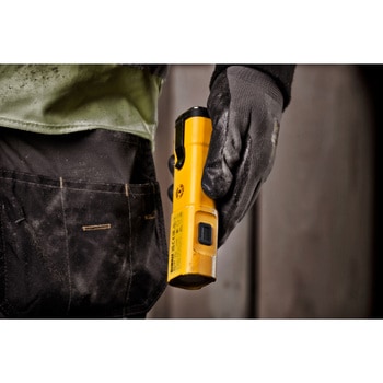 注文コード:02967698 LEDライト USB-C LEDフラッシュライト - DEWALT