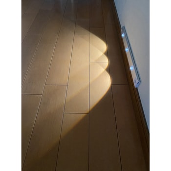 注文コード:04692936 充電式センサーLEDスポットライト エグゼラックス - メテックス