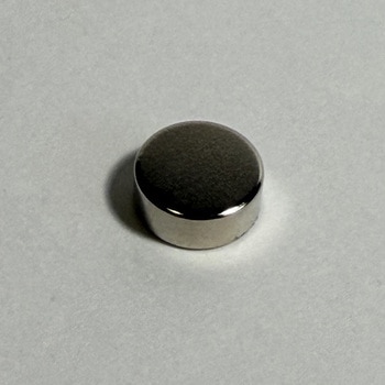 注文コード:06072146,06072128,06072137 耐熱150℃ ネオジム磁石 Φ8mm 厚さ10mm - Mgyihedal