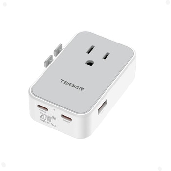 注文コード:07028432 全世界対応電源変換プラグ 1USB-A+2USB-C - TESSAN