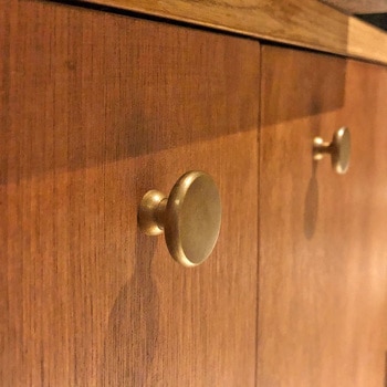 注文コード:13597057 GALLUP(ギャラップ) Brass Productsフラットトップ ドロアー ノブ MEDIUM 4個セット #Gold 7505-67 Brass Products(ブラス・プロダクツ)