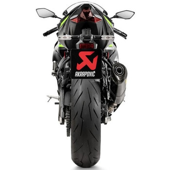 注文コード:14474638 スリップオンライン カーボン JMCA S-K6SO7-HZC/3JPP - AKRAPOVIC (アクラポビッチ)