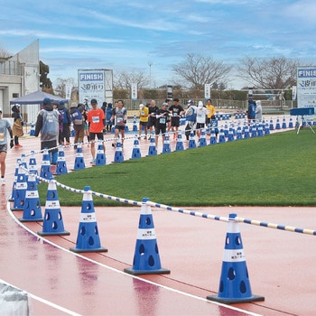 注文コード:15632526,15632535,15632551,15632560,15632569,15632578,15632587,15632596,15632605,15632621,15632630,15632639,15632648,15632657 【名入れ】穴あきコーン カーボーイ