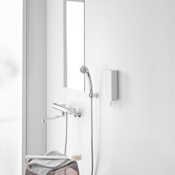 注文コード:60904886 マグネットバスルーム詰め替えパウチディスペンサー収納ホルダー タワー S ホワイト 山崎実業