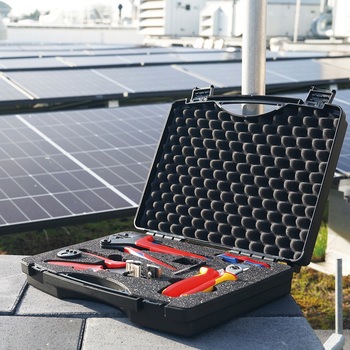 注文コード:81969697 太陽光発電用工具セット - KNIPEX(クニペックス)