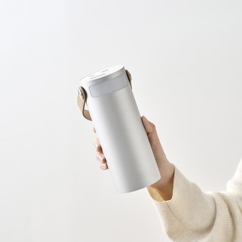 注文コード:82730536 バッテリーステーション ボトル型充電器 リン酸鉄リチウムイオン電池 - アイリスオーヤマ
