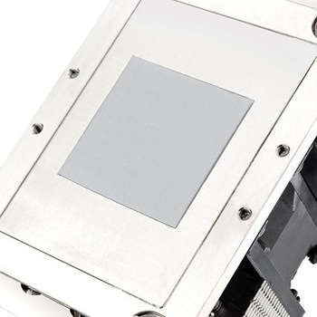 注文コード:82765421 SilverStone XE02-AM5B AMD AM5/AM4 ソケット装備2Uスモールファクター・サーバー/ワークステーション用CPUクーラー - SILVER STONE(シルバーストーン)