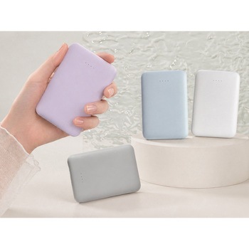 注文コード:82927665 半固体モバイルバッテリー 5000mA - ACRIVO