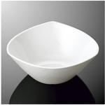 E 238-IWC 28cm三角ボール ホワイトC 国際化工