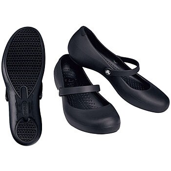 crocs black shoes