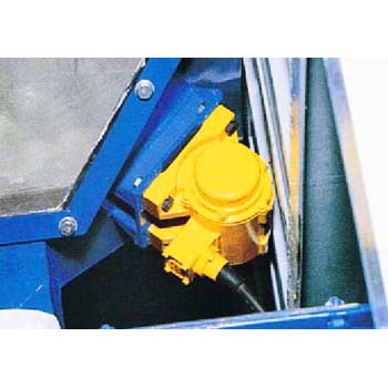 KM5-2PC �U�����[�^ �G�N�Z�� 02140241