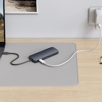 HyperDrive Next 10 Port USB-C ハブ HYPER