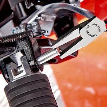 160mm 絶縁 フラットノーズプライヤー エスコ