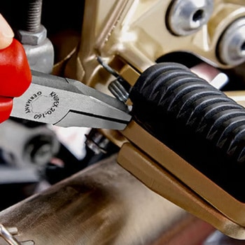 160mm 絶縁 フラットノーズプライヤー エスコ