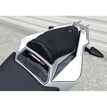 REAR BODY PAD MOTO GRAFIX (モトグラフィックス)