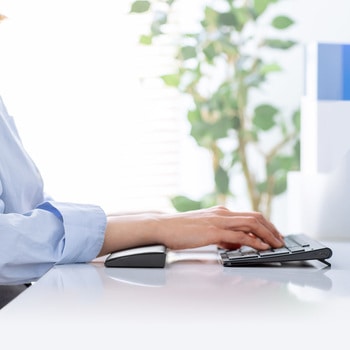 リストレスト サンワダイレクト