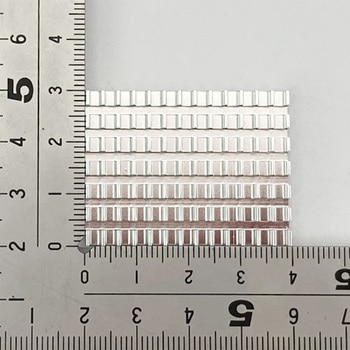 薄型ヒートシンク 30×40×5mm 共立電子産業