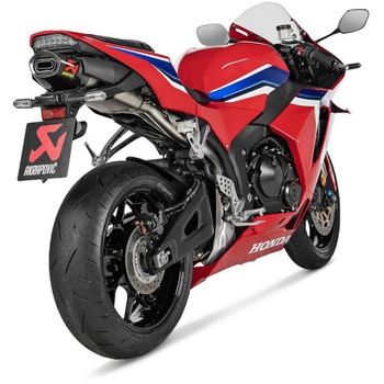 スリップオンライン チタン JMCA S-H6SO16-HACTJPP AKRAPOVIC (アクラポビッチ)