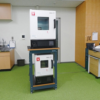 高さ調整装置台(TDW/350kg/特殊アクリル系樹脂天板/H900～1200/固定式) サカエ