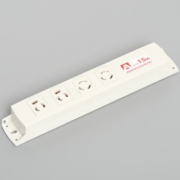 コンビOAタップ4個コード無 アメリカン電機