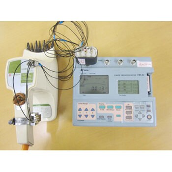 レンタル】3軸振動計(手腕振動) リオン 騒音測定器・振動測定器 レンタル】3軸振動計(手腕振動) リオン 騒音測定器・振動測定器
