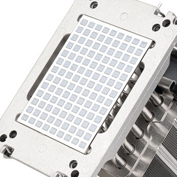 SilverStone 4U スモールフォームファクターサーバー/ ワークステーション CPU クーラー SST-XE04-4677B SILVER STONE(シルバーストーン)