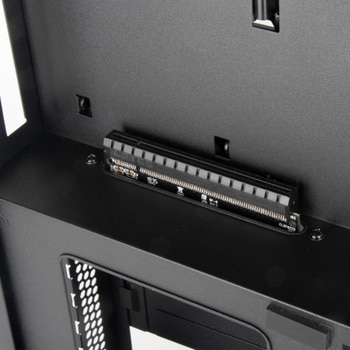 SILVERSTONE RVZ02、ML08対象の高品質PCI Express 4.0 x16ライザーカード SST-RC07B SILVER STONE(シルバーストーン)