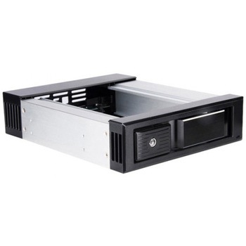 SilverStone ホットスワップ対応、トレイレス5.25～3.5 SAS/SATAデバイスベイ SST-FS301 SILVER STONE(シルバーストーン)
