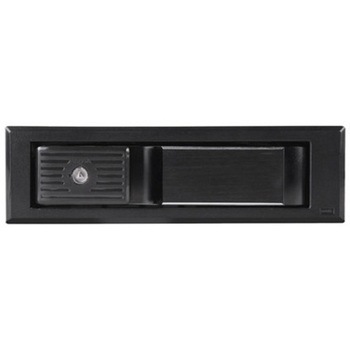 SilverStone ホットスワップ対応、トレイレス5.25～3.5 SAS/SATAデバイスベイ SST-FS301 SILVER STONE(シルバーストーン)