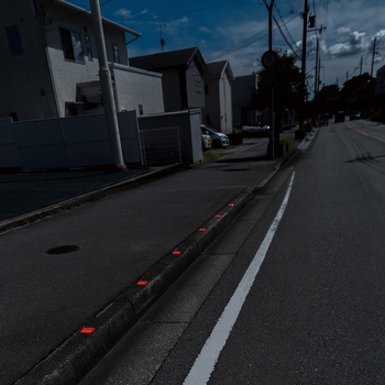 反射道路鋲(レッド) MYST