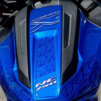 TANK PAD MOTO GRAFIX (モトグラフィックス)