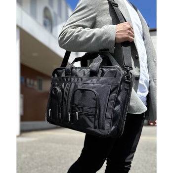 マチ拡張2室式ビジネスバッグ(42cm)-クロ BLAZER CLUB