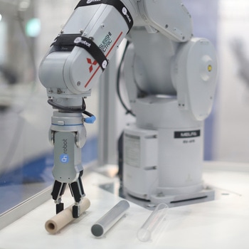 汎用2指グリッパー OnRobot