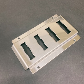 68MLR200A ステンレス延長用ラッシングレール・穴有(L200-4コマ 68MLR200A ステンレス延長用ラッシングレール・穴有(L200-4コマ