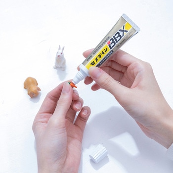 弾性粘着剤 BBX セメダイン