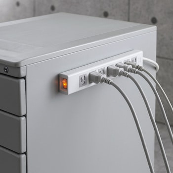 電源タップ_抜け止めシャッター サンワサプライ