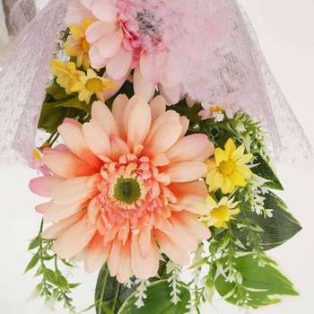季節装飾(春の花)ガーベラスワッグ(造花)長さ40cm ストア・エキスプレス