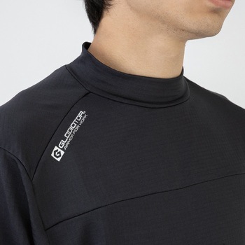 光吸収発熱モックネック長袖 GLADIATOR