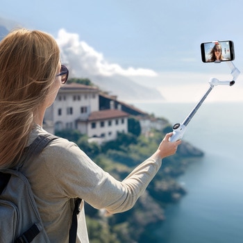 スマホ向けAI追跡ジンバル Flow2 Pro insta360