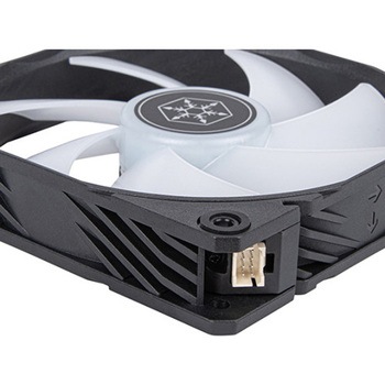 SilverStone NovaPeak ARGB 魅了するARGBライティング効果を備えた高性能オールインワン液冷ソリューション SILVER STONE(シルバーストーン)
