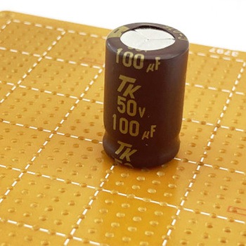 音響用ハイグレード電解コンデンサ UTJHシリーズ 東信工業