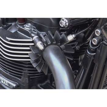 エキゾーストクランプ フィン ブラック MMU504 モートーン