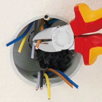 絶縁斜ニッパー (落下防止リング付き) KNIPEX(クニペックス)