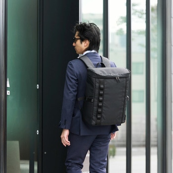 リュック バックパック 大容量 30L A4 15.6インチノートPC 収納可 ビジネスリュック キャリーオン仕様 エレコム