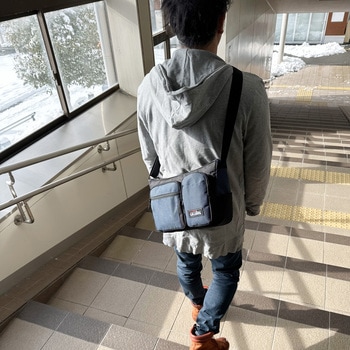 横型多機能ショルダーバッグ GULLWIING