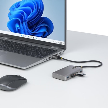 USBハブ/USB Type-A 接続/4ポート/4x USB-A/USB 3.2 Gen 1 5Gbps/バスパワー/1x Micro USB補助電源ポート/30cm長尺ケーブル/高速転送 軽量モデル StarTech.com