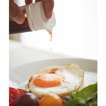Tower プッシュ式醤油差し ホワイト - cotta