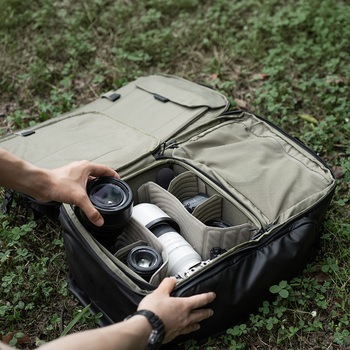 PGYTECH OneMo Travel Backpack 35L (オリーブグリーン) - PGYTECH